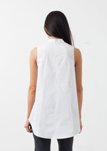 Load image into Gallery viewer, Sleeveless Tunic - apricot
