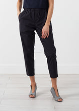 Load image into Gallery viewer, Relaxed Trouser - gray
