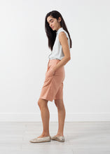 Load image into Gallery viewer, Trail Short - white
