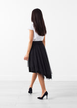 Load image into Gallery viewer, Riri Skirt - white
