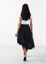 Load image into Gallery viewer, Riri Skirt - white

