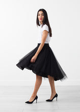 Load image into Gallery viewer, Riri Skirt - white
