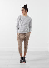 Load image into Gallery viewer, Striped Pullover - white
