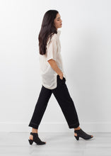 Load image into Gallery viewer, Polygon Tunic - pink
