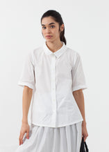 Load image into Gallery viewer, Short Sleeve Button Up - indigo
