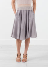 Load image into Gallery viewer, Full Skirt - apricot
