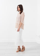 Load image into Gallery viewer, Ruffle Top - black
