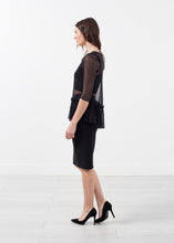 Load image into Gallery viewer, Ruffle Top - violet
