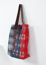 Load image into Gallery viewer, Mesh Tote - pink
