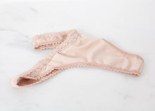 Load image into Gallery viewer, Low Rise Thong - yellow
