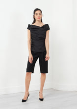 Load image into Gallery viewer, Riot Top - red
