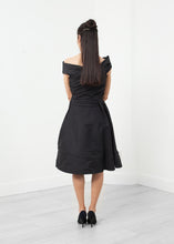 Load image into Gallery viewer, Rhesus Gown - purple
