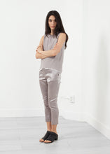 Load image into Gallery viewer, Silk Pullup Pant - brown

