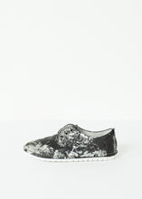 Load image into Gallery viewer, Sancrispa Splatter Sneaker - green
