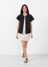 Load image into Gallery viewer, Sleeveless Cape Jacket - violet
