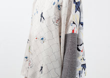 Load image into Gallery viewer, Long Sleeve Box Blouse - green
