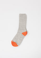 Load image into Gallery viewer, Roppongi Sock - red
