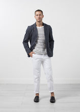 Load image into Gallery viewer, Five Button Blazer - brown
