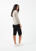 Load image into Gallery viewer, Long Sleeved Tee - green
