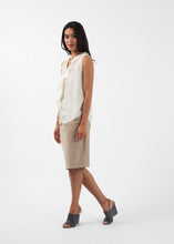 Load image into Gallery viewer, Ruffle Top - red
