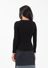 Load image into Gallery viewer, Long Sleeved Tee - green
