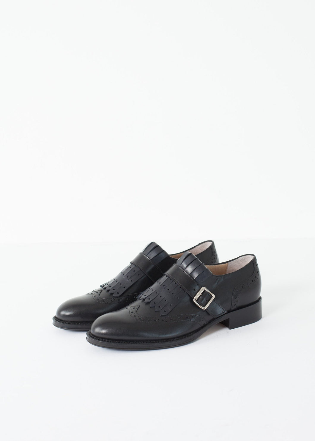 Wrapped Golf Shoe - black