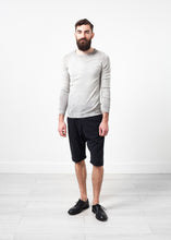 Load image into Gallery viewer, Mottled Cashmere Crewneck - apricot
