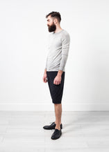 Load image into Gallery viewer, Mottled Cashmere Crewneck - apricot
