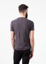 Load image into Gallery viewer, Yank Crewneck Tee - green
