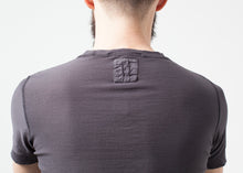 Load image into Gallery viewer, Yank Crewneck Tee - green
