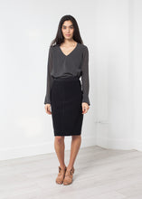 Load image into Gallery viewer, Polson Skirt - red
