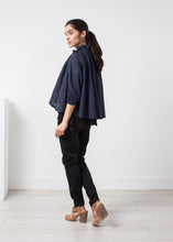 Load image into Gallery viewer, Ruffled Cabin Top - black
