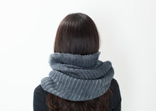 Load image into Gallery viewer, Knit Neck Warmer in Grey - orange
