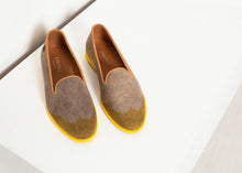 Load image into Gallery viewer, Wingtip Loafer in Yellow - gray
