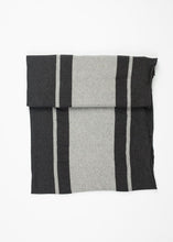 Load image into Gallery viewer, Tabas Scarf - green
